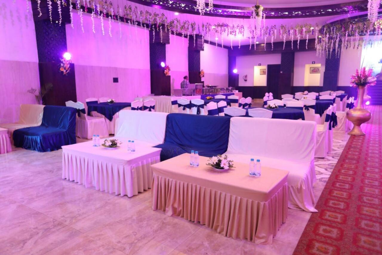 Vijay Paradise Lucknow Ngoại thất bức ảnh